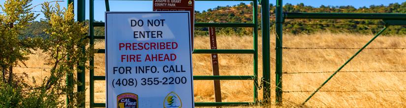 Sign warning that presccribed fire is taking place